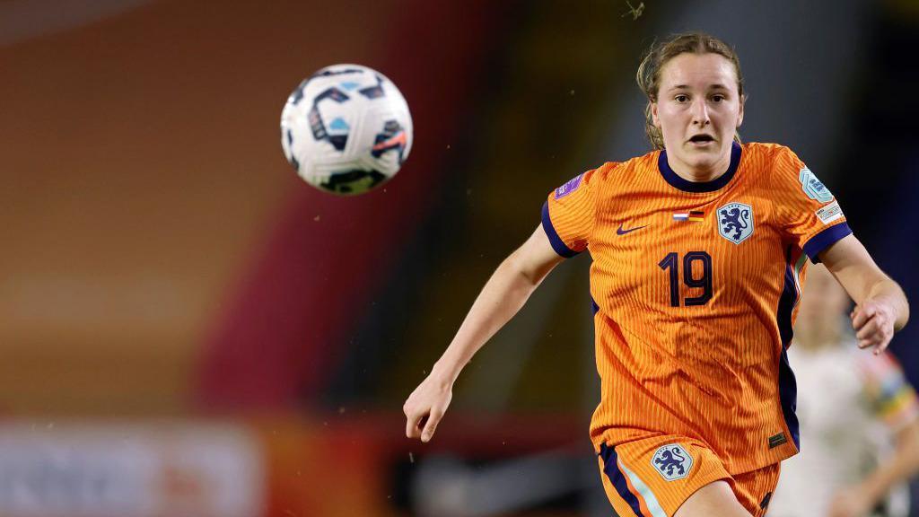 Wieke Kaptein in action for the Netherlands